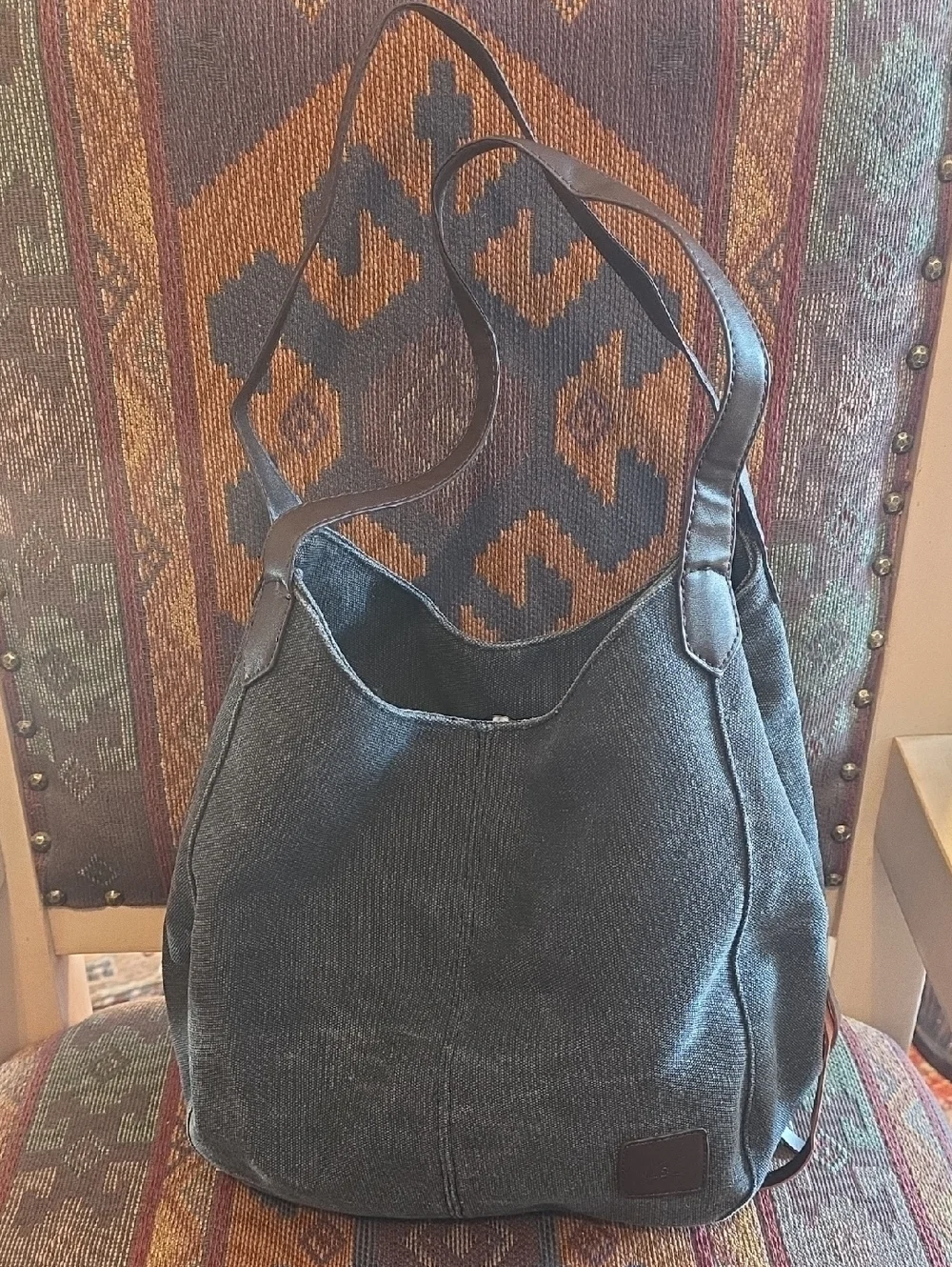 K2 Classic Gray Washed Distressed Canvas Hobo Bag  EUC